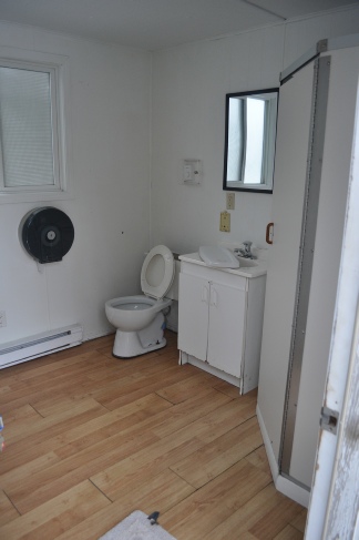 Showers and washrooms