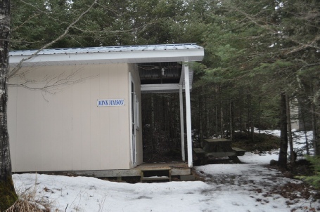 Neys Nook bunkie